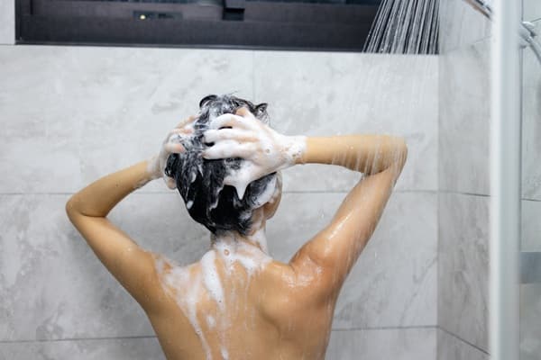Is Your Shampoo Harming Your Hormonal Balance?